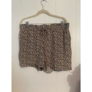 Women’s Banana‎ Republic shorts Size Large